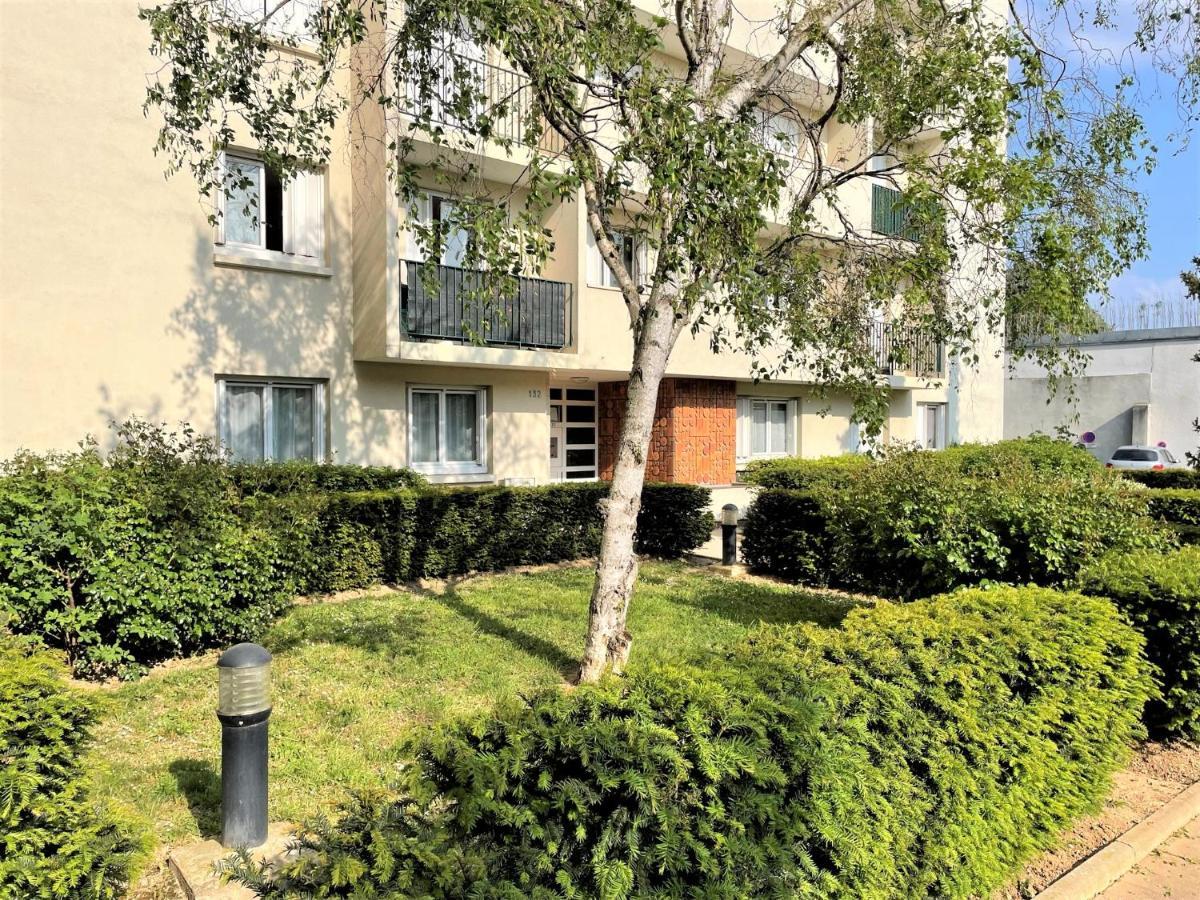 Brossolette Appartement T2 Spacieux Et Lumineux Balcon Vue Degagee رانس المظهر الخارجي الصورة